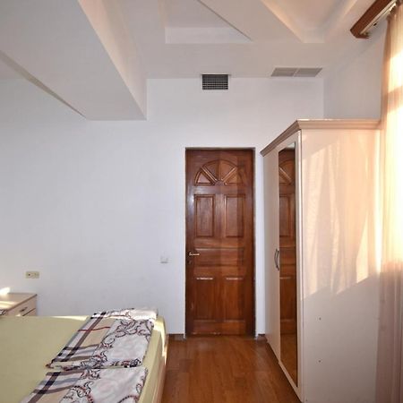 Abovyan Street 16, Apartment No 24 Jerevan Eksteriør billede