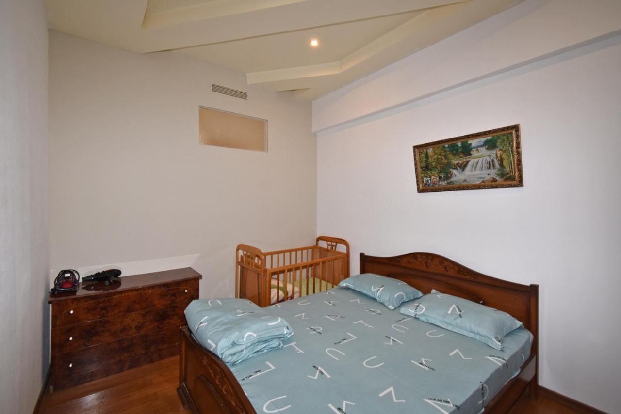 Abovyan Street 16, Apartment No 24 Jerevan Eksteriør billede